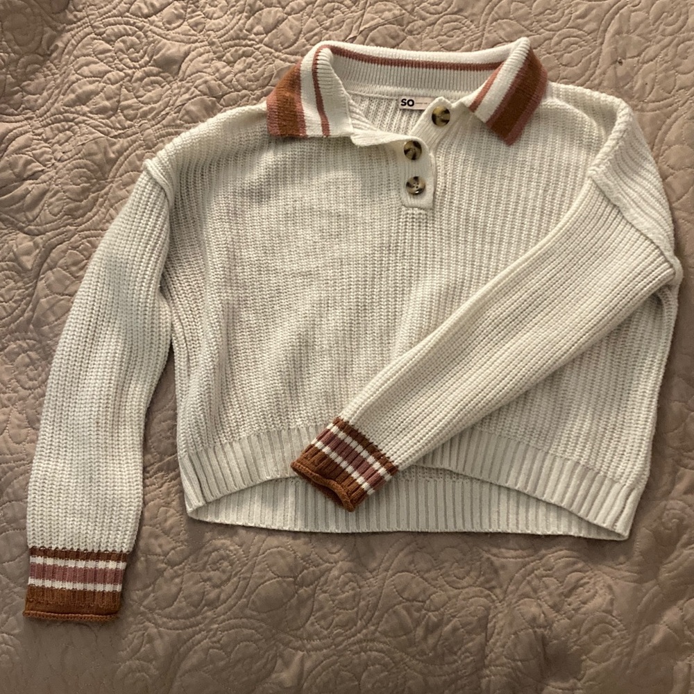 SO Women's Cream Sweater with Brown Trim